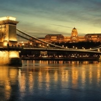 Danube riverboat cruise with all-inclusive beers or wines