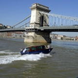 Enjoy the waves on the Danube - Danube Luxury Limousine Boat