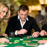 Even if you haven't tried yet, lovely croupiers are happy to teach you the rules of any game - Casino Tour